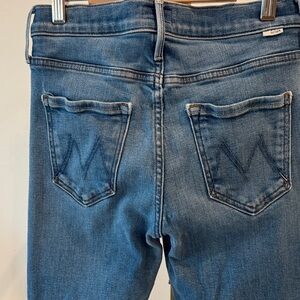 MOTHER Blue Ankle Crop Jeans